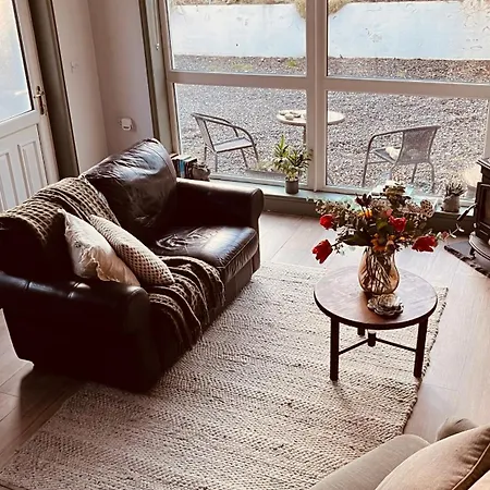 Ocean View One Bedroom Cozy * Keel (Mayo)