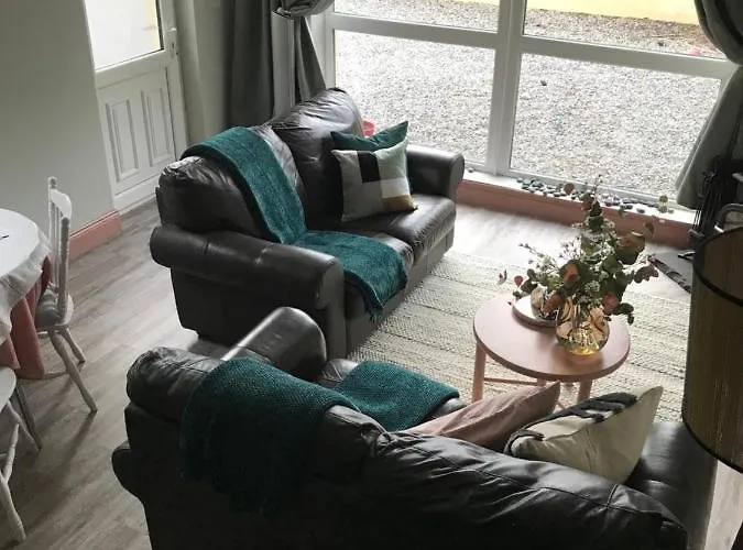 Ocean View One Bedroom Cozy * Keel (Mayo)